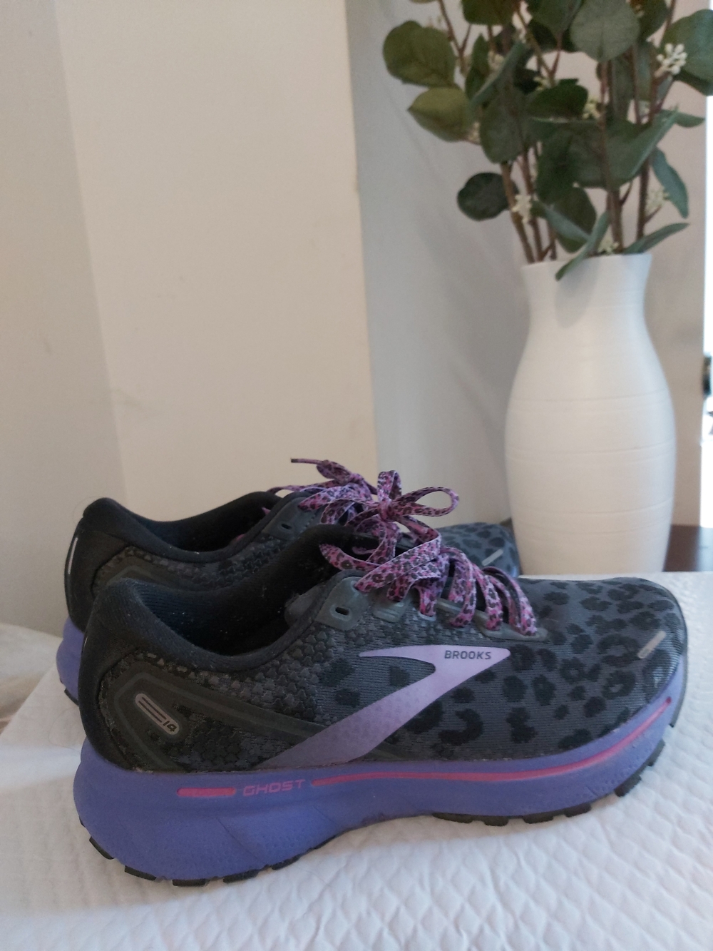 Brooks, Nike, Adidas Bundle 3 Pairs Women Sneakers in Black Purple White - Picture 2 of 5